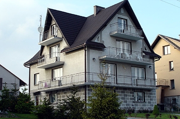 Polonia Privát Lanckorona, Esterno